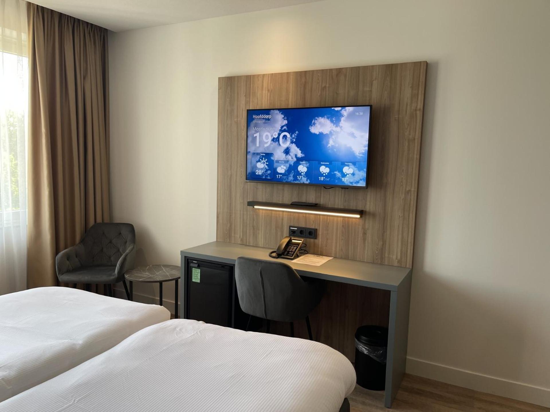 Ozo Hotels Antares Airport Hoofddorp Exterior photo