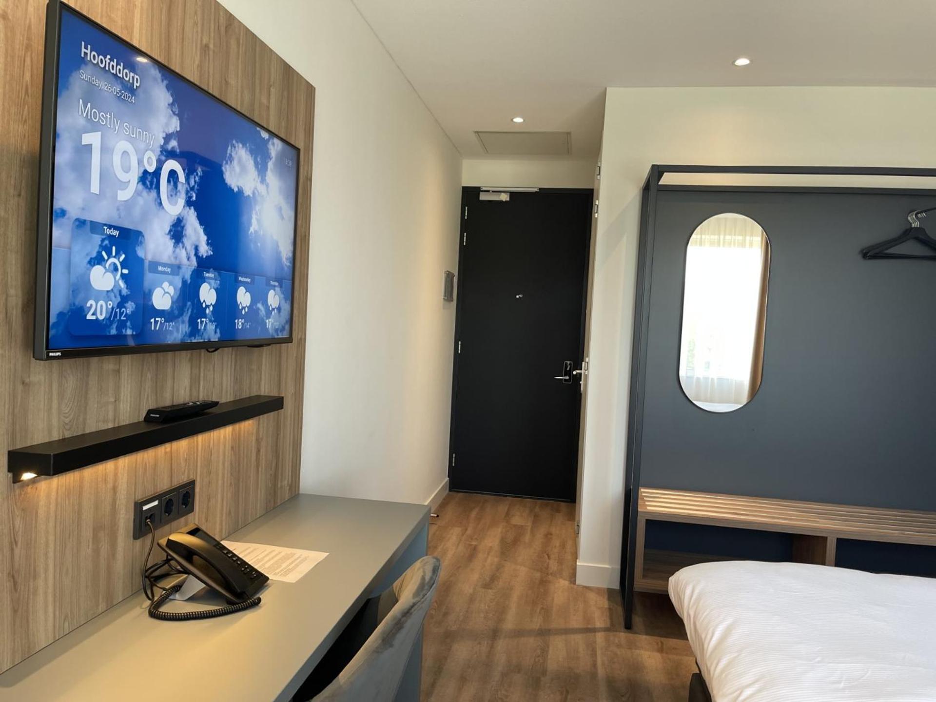 Ozo Hotels Antares Airport Hoofddorp Exterior photo