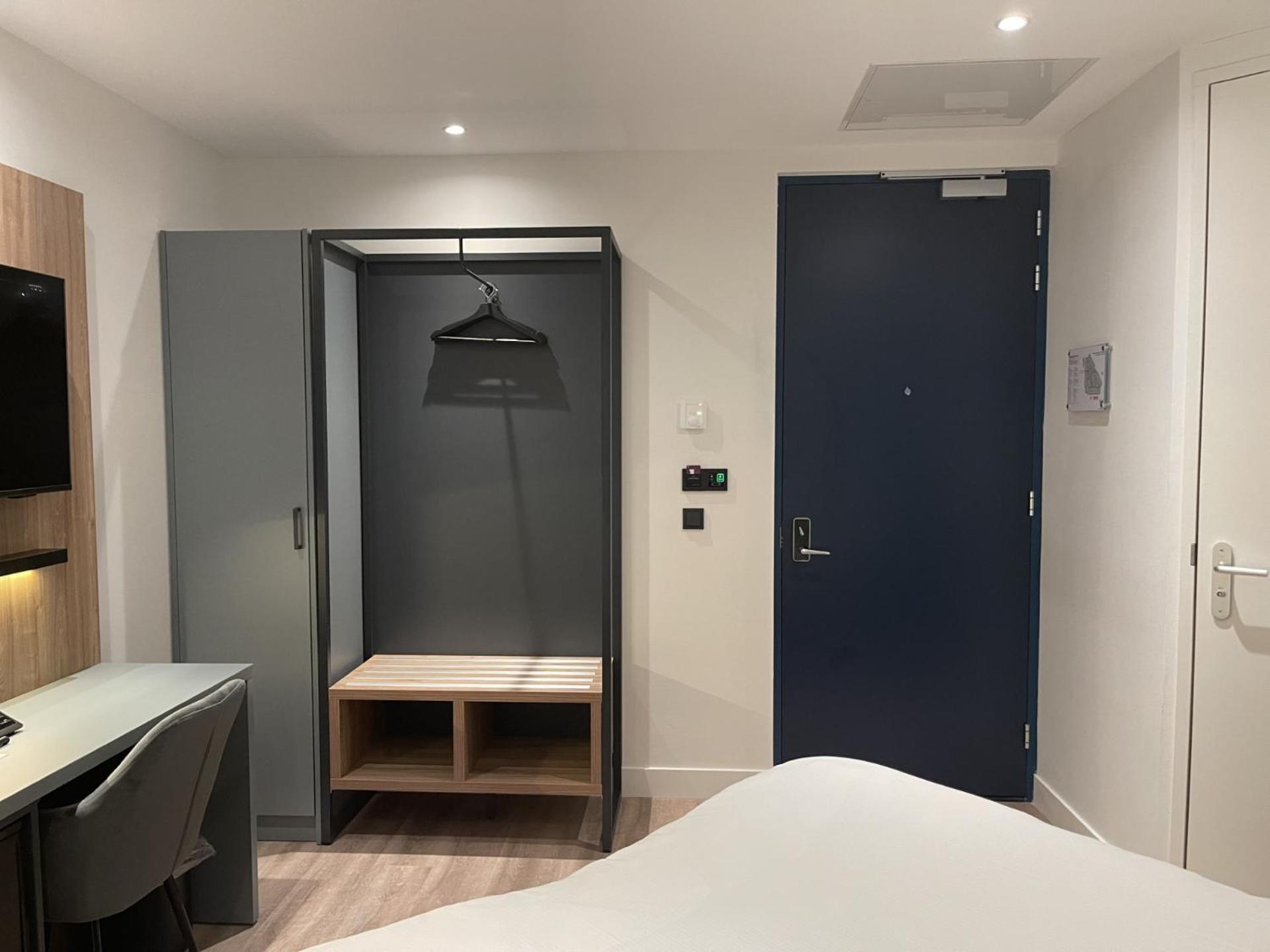 Ozo Hotels Antares Airport Hoofddorp Exterior photo