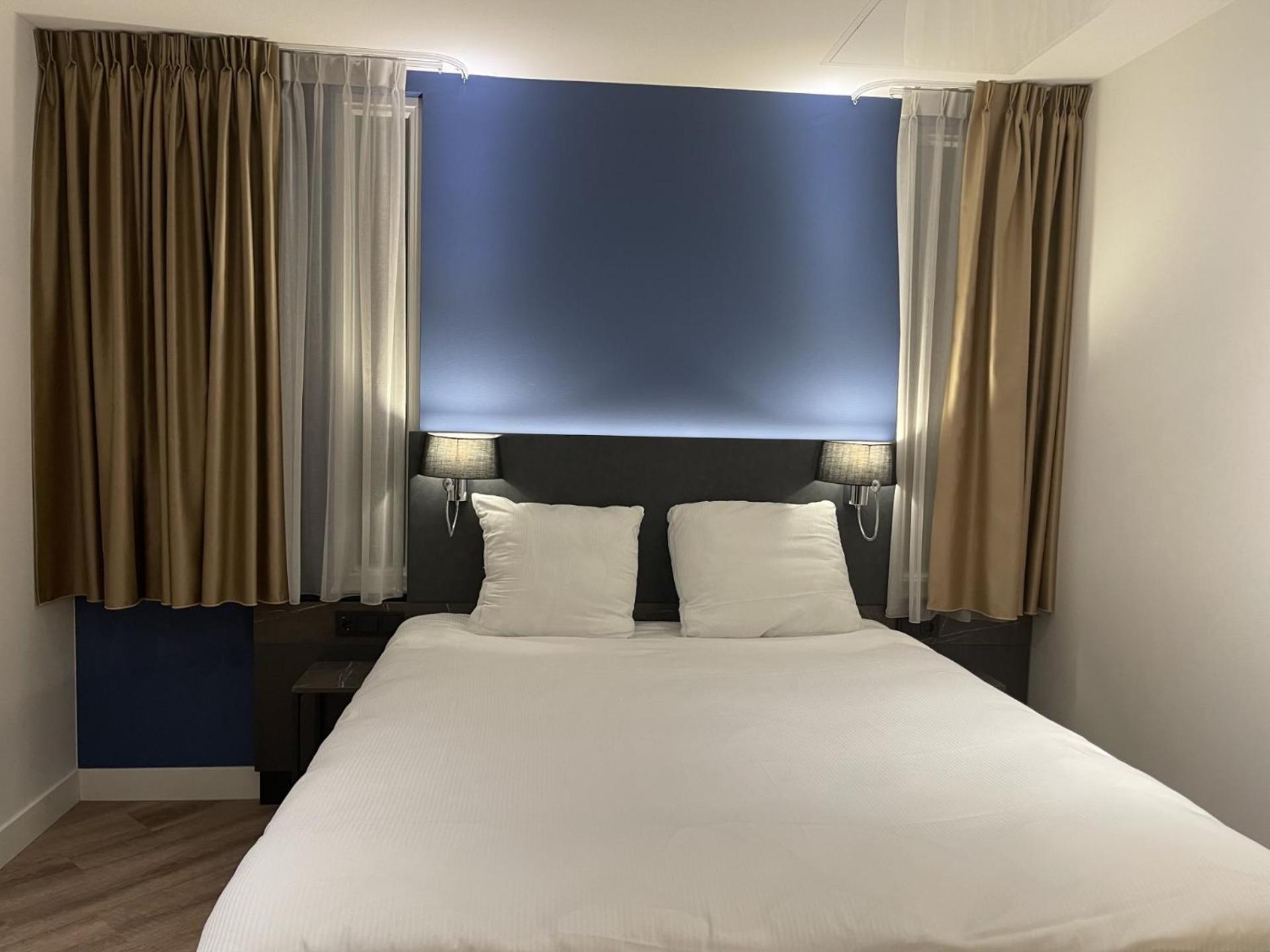 Ozo Hotels Antares Airport Hoofddorp Exterior photo