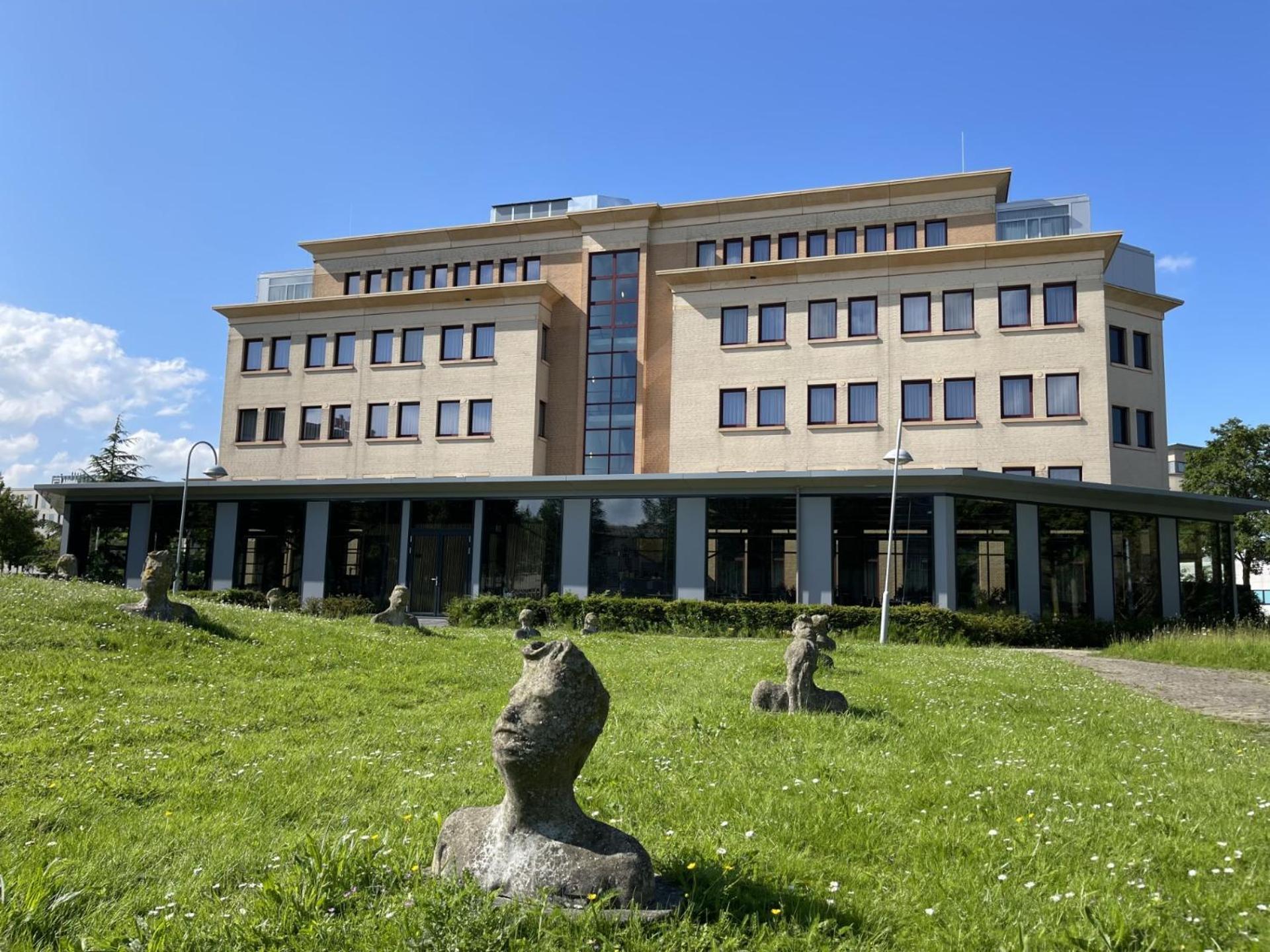 Ozo Hotels Antares Airport Hoofddorp Exterior photo